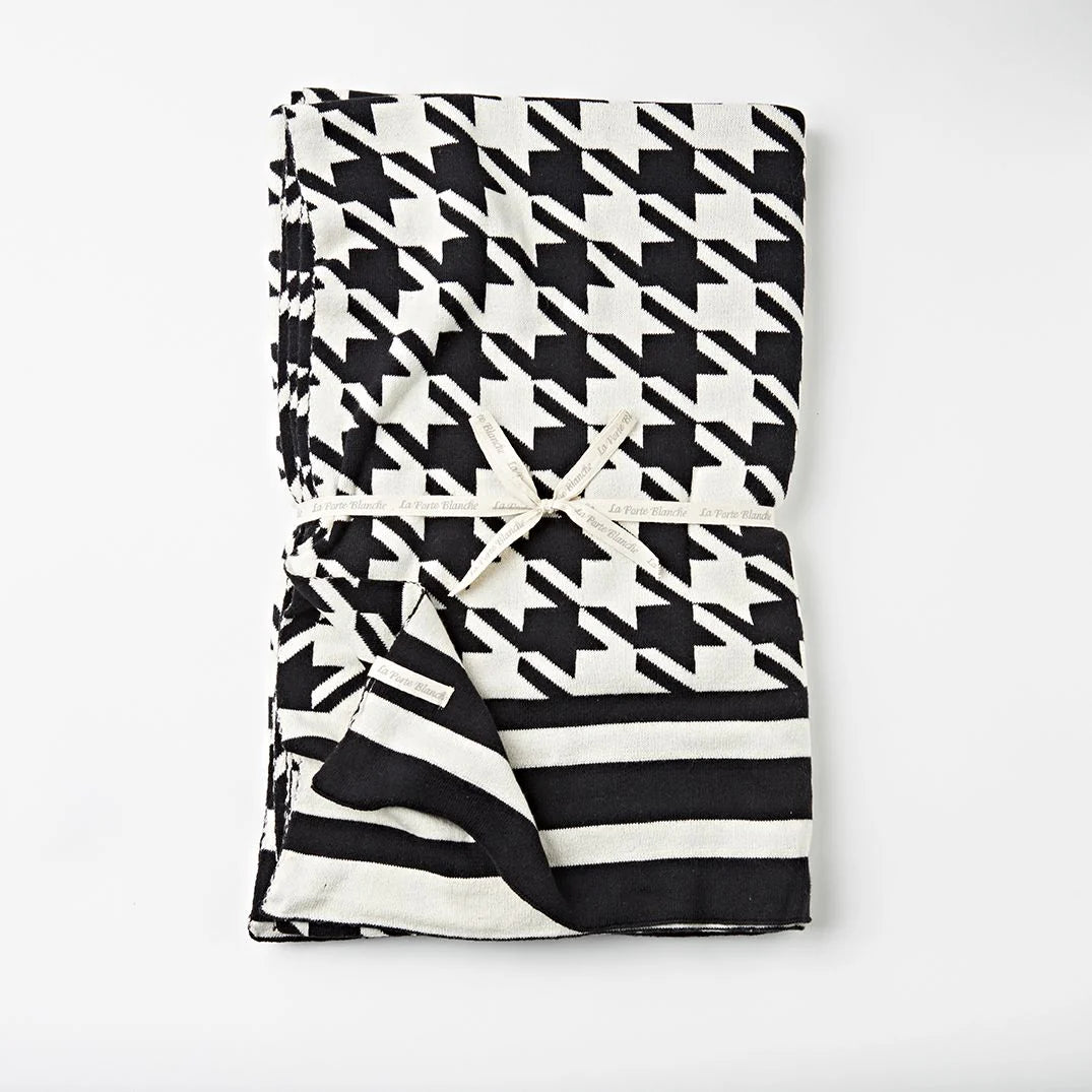 Mono Knit Reversible Cotton Throw in Houndstooth