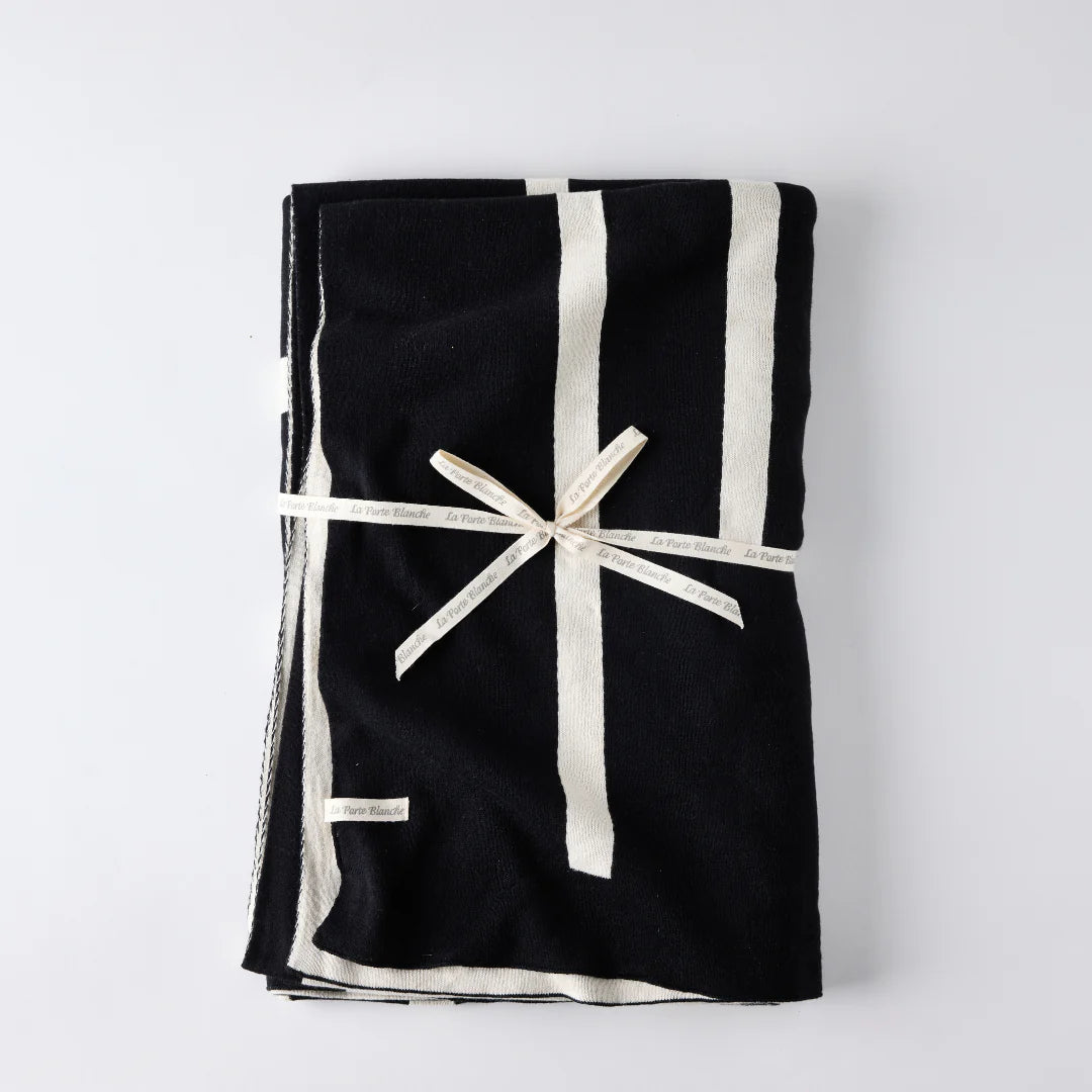 Mono Knit Reversible Cotton Throw in Linear