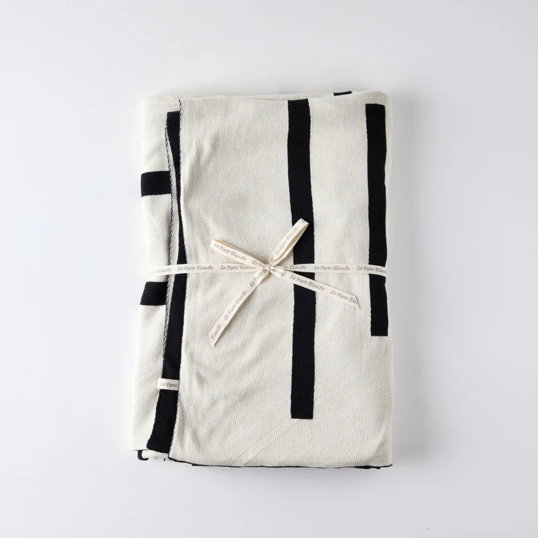 Mono Knit Reversible Cotton Throw in Linear