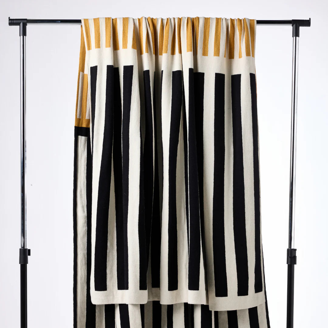 Mono Knit Reversible Cotton Throw in Tricolour
