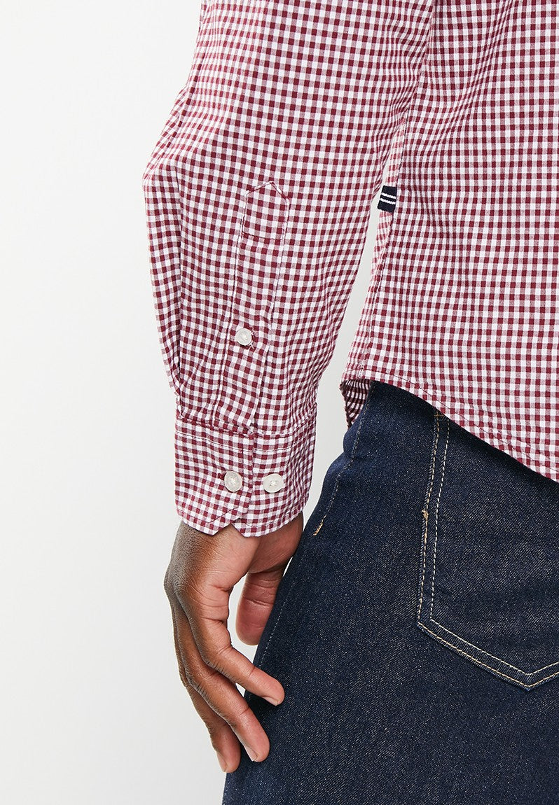 LS Classic Woven Gingham Shirt in Zinfandel