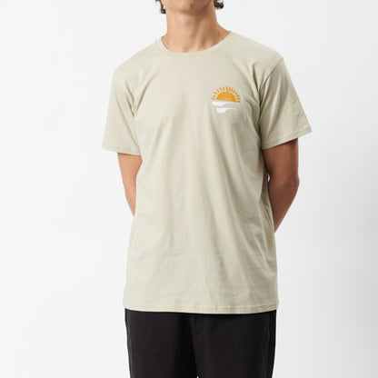 Barrel Ride Tee in Tan