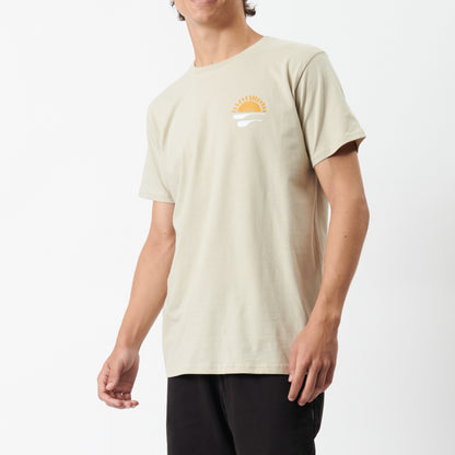 Barrel Ride Tee in Tan