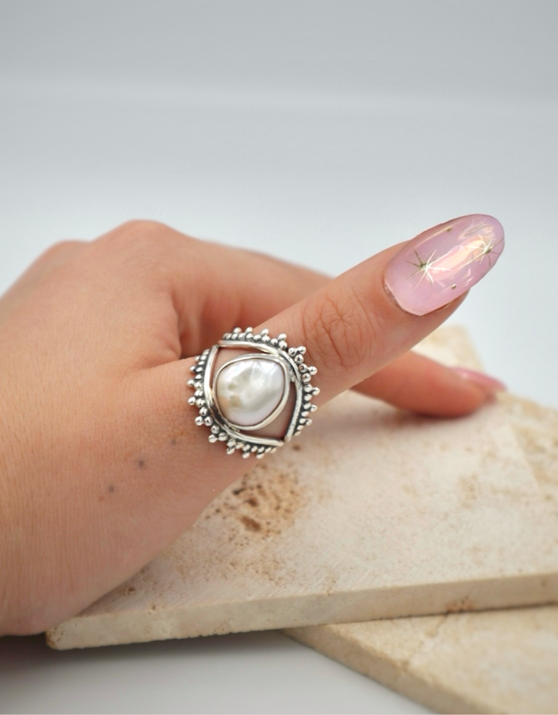 Paparazzi Ring ~ Pearl Talk - White – Paparazzi Jewelry | Online Store |  DebsJewelryShop.com