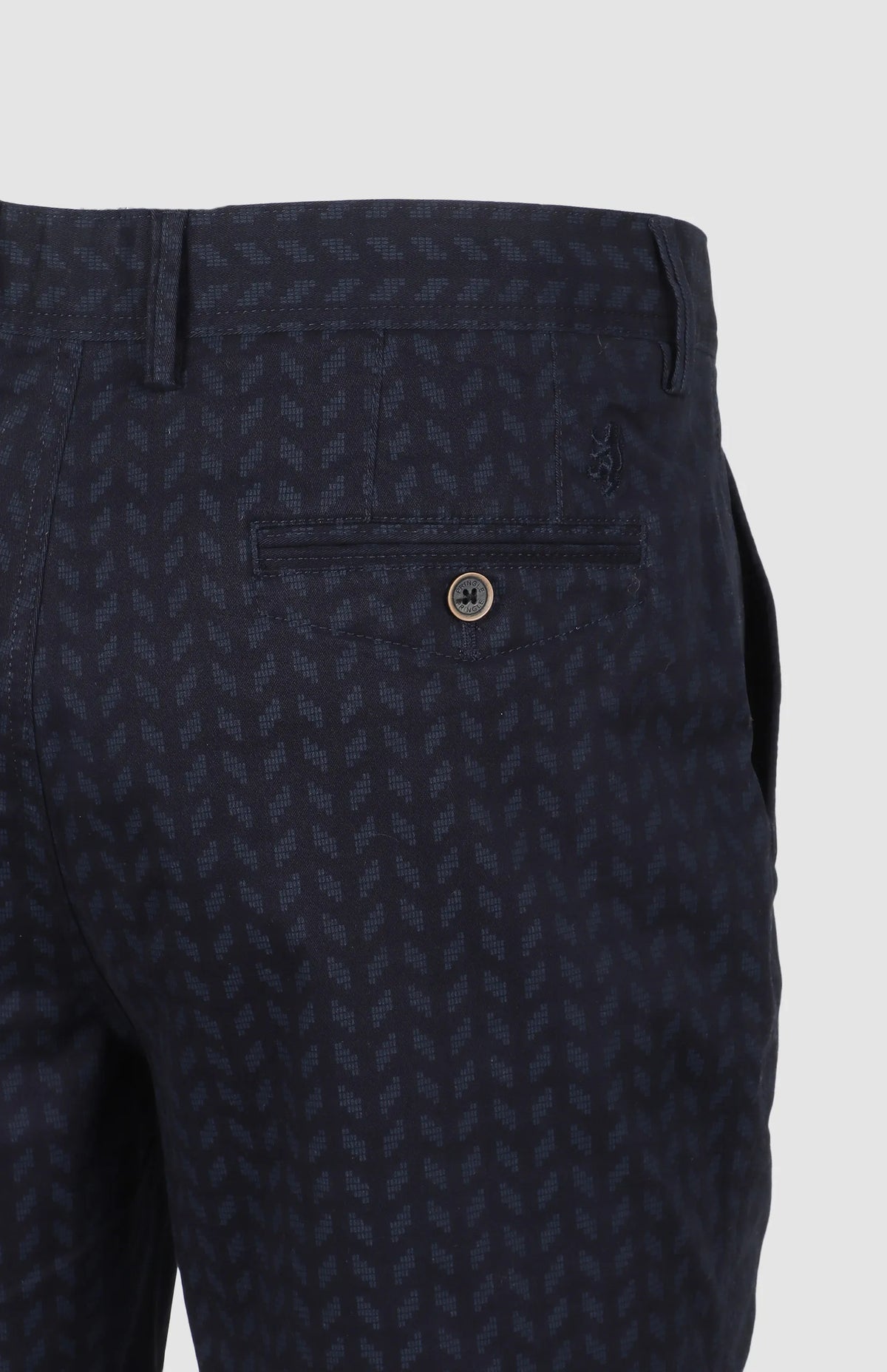 Henry Chino Shorts in Navy
