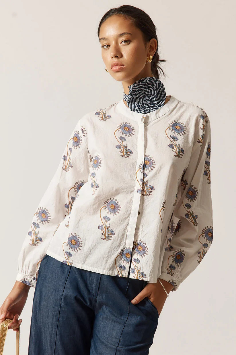 Blossom Shirt in White Cotton Print