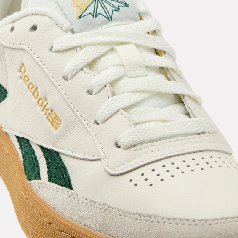 Club C Revenge in Vintage Chalk / Dark Green / gum