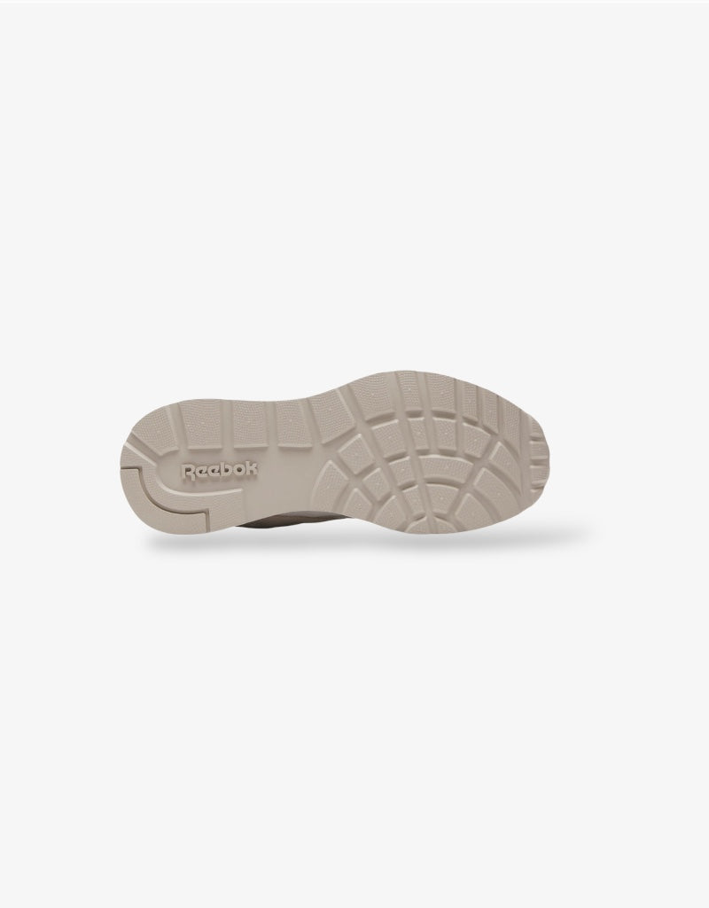 GL1100 Sneaker in Grey / Moonstone / Moon