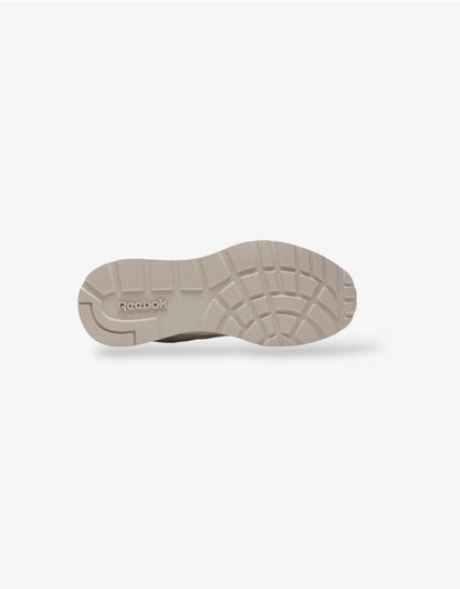 GL1100 Sneaker in Grey / Moonstone / Moon