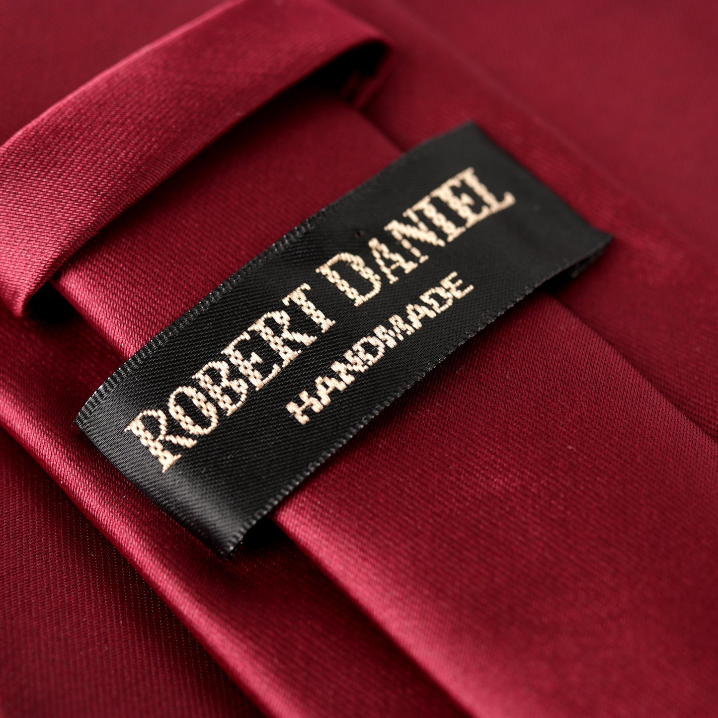 Classic Skinny Tie in Burgundy