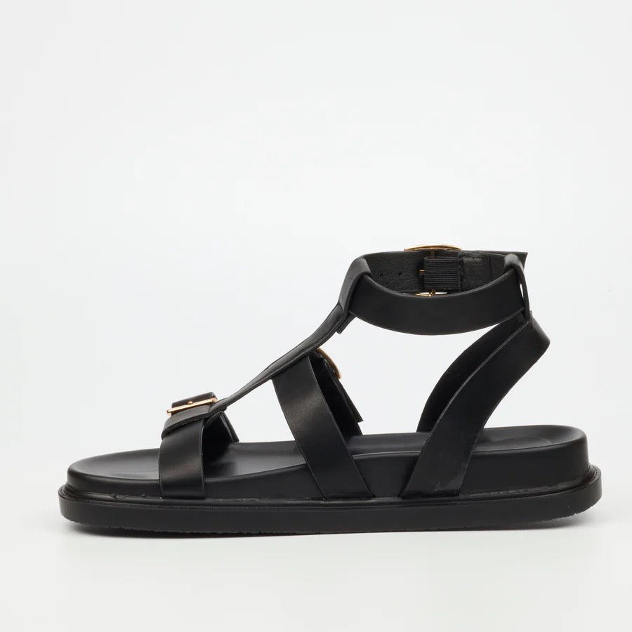 Supreme 4 Sandal in Black