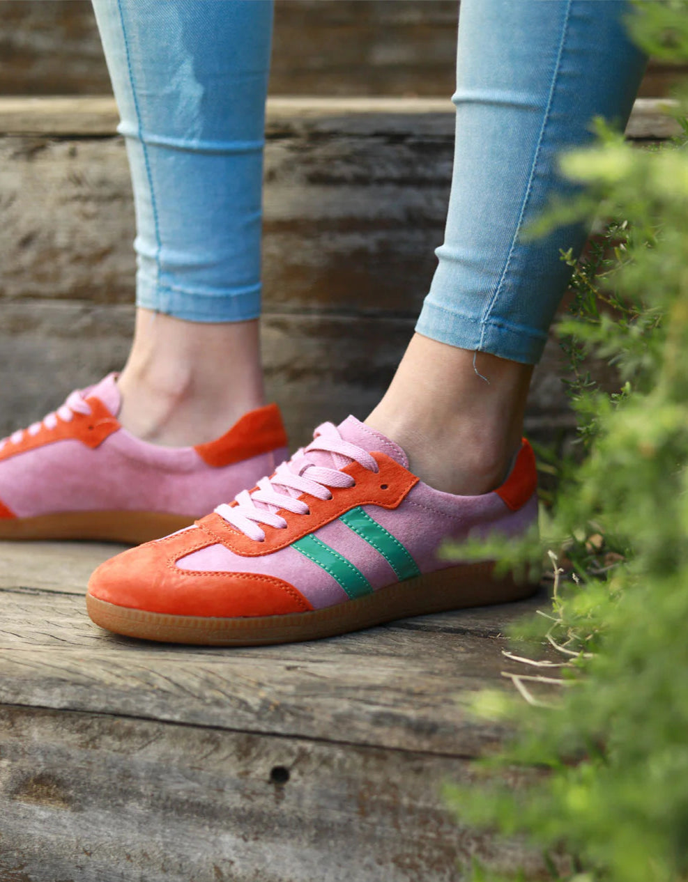 Shiloh Leather Sneaker in Pink / Orange