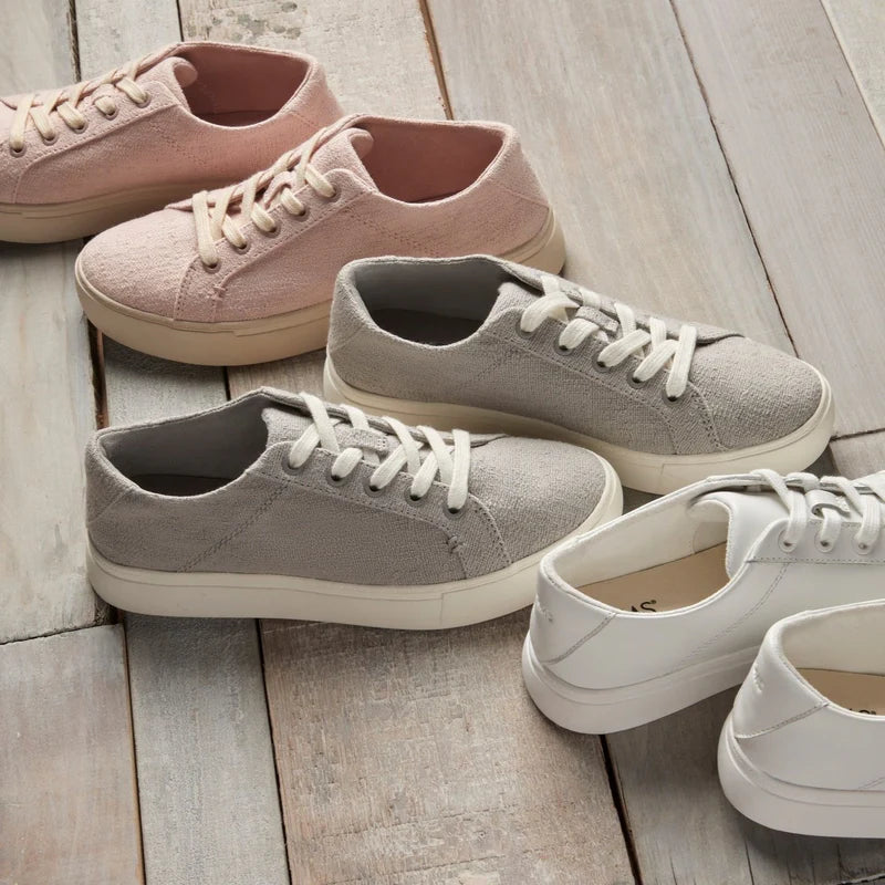 Kameron Lace-Up Sneaker in Drizzle Grey