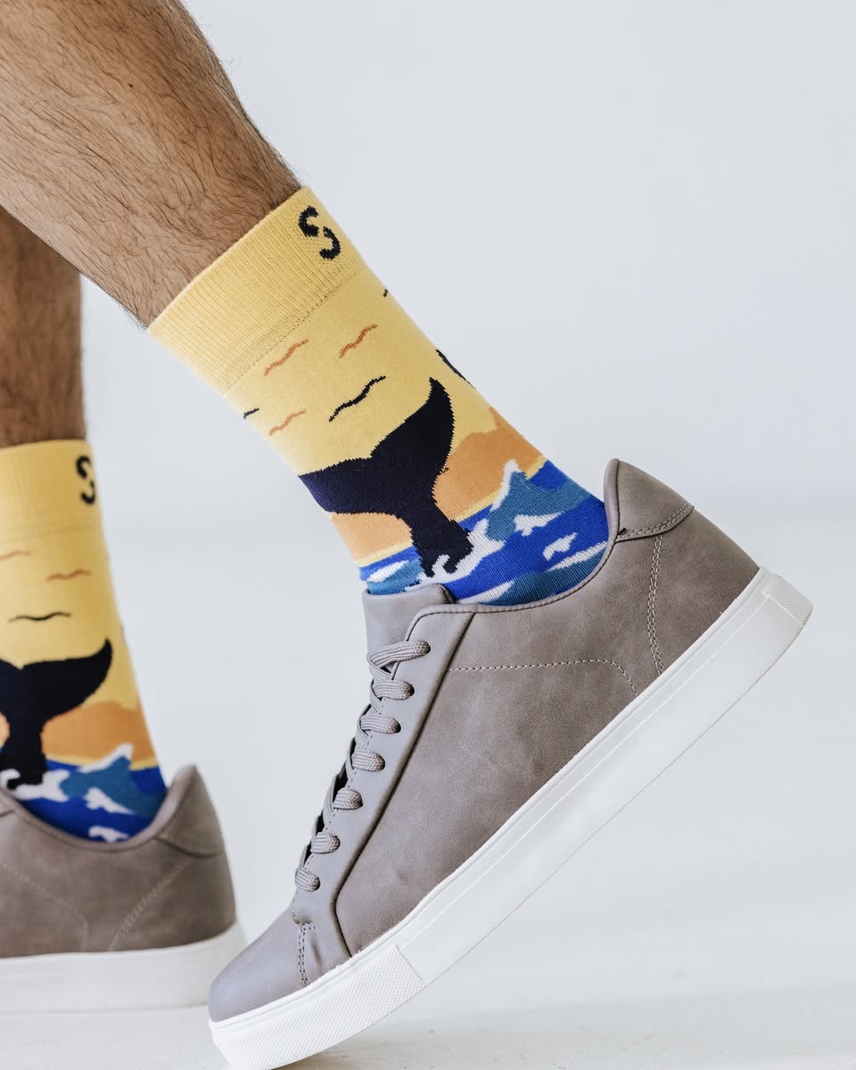 Bamboo Makin' Waves Socks