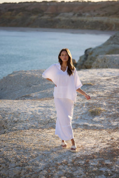 Wander Top in White Linen