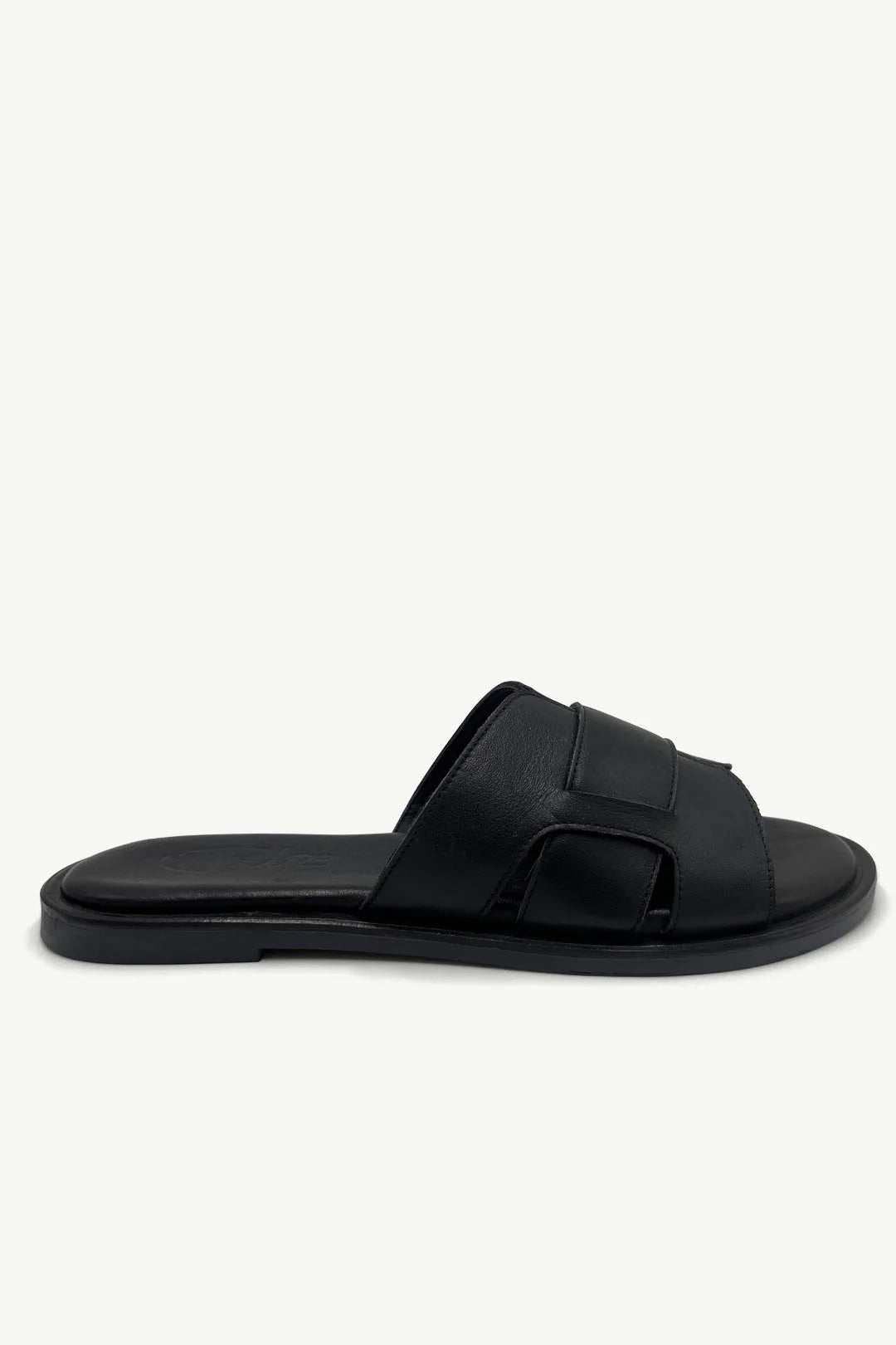 Shelly Leather Sandals in Black