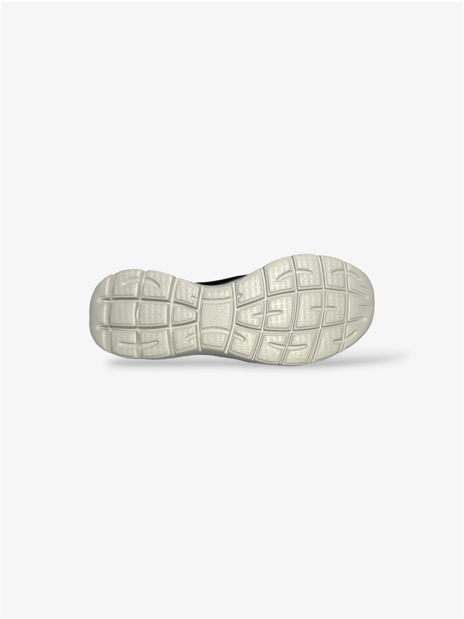 Summits in Black Multi