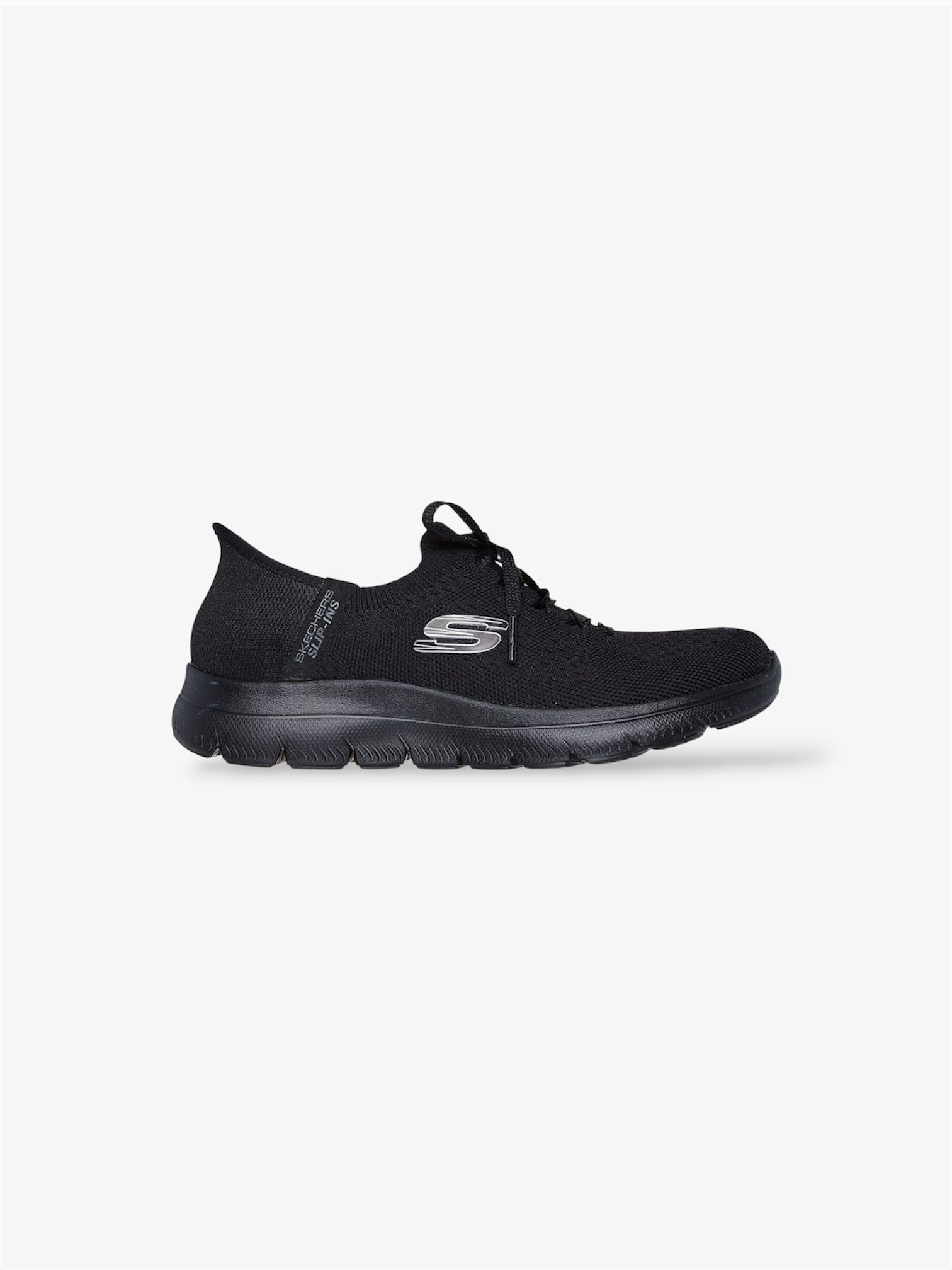 Summits New Daily in Black