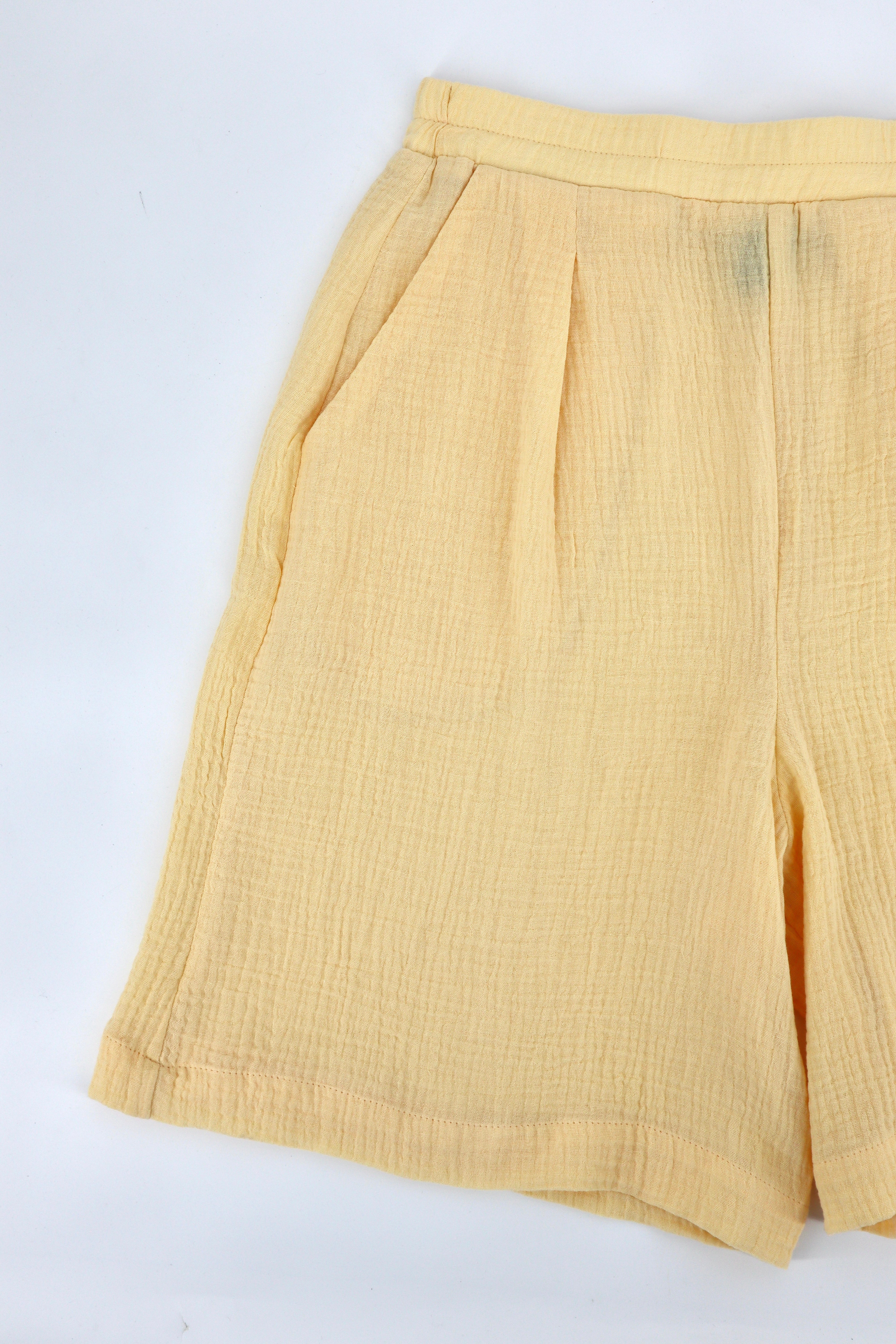 Alessia Classic Cotton Shorts in Butter Yellow