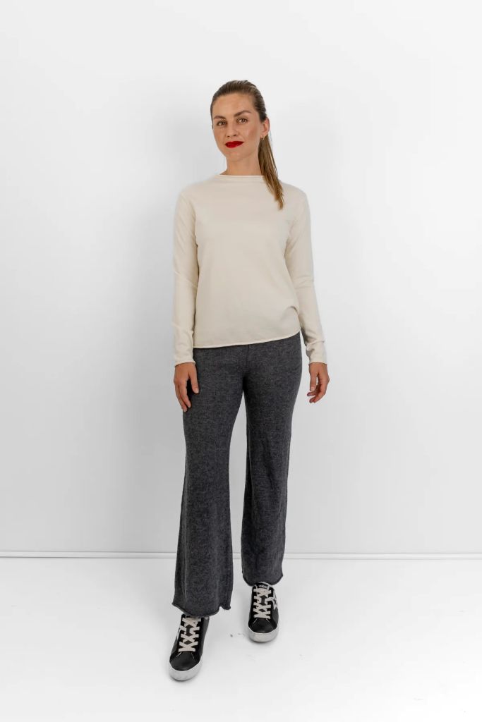 Assisi Knit Pant in Charcoal
