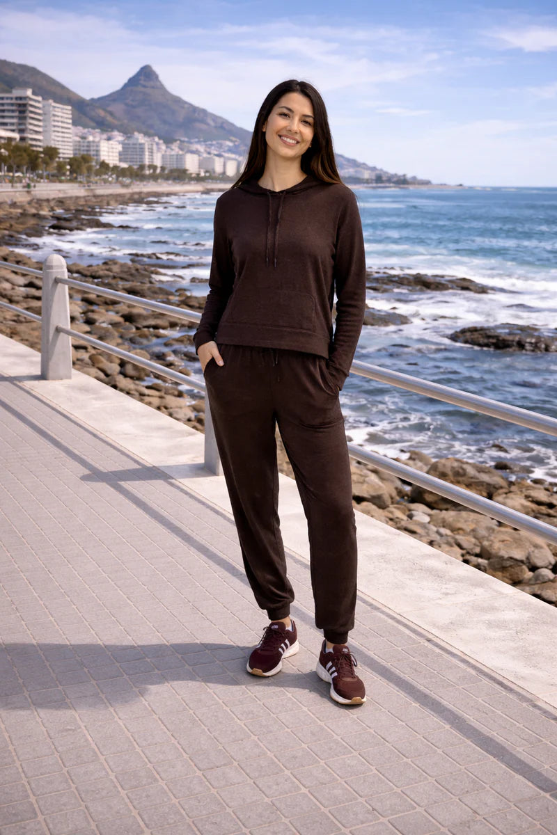 Hollis Track Pants in Chocolate