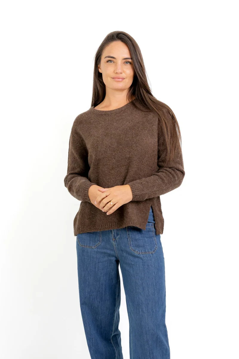 Pamplona Crewneck Side Slit in Chocolate
