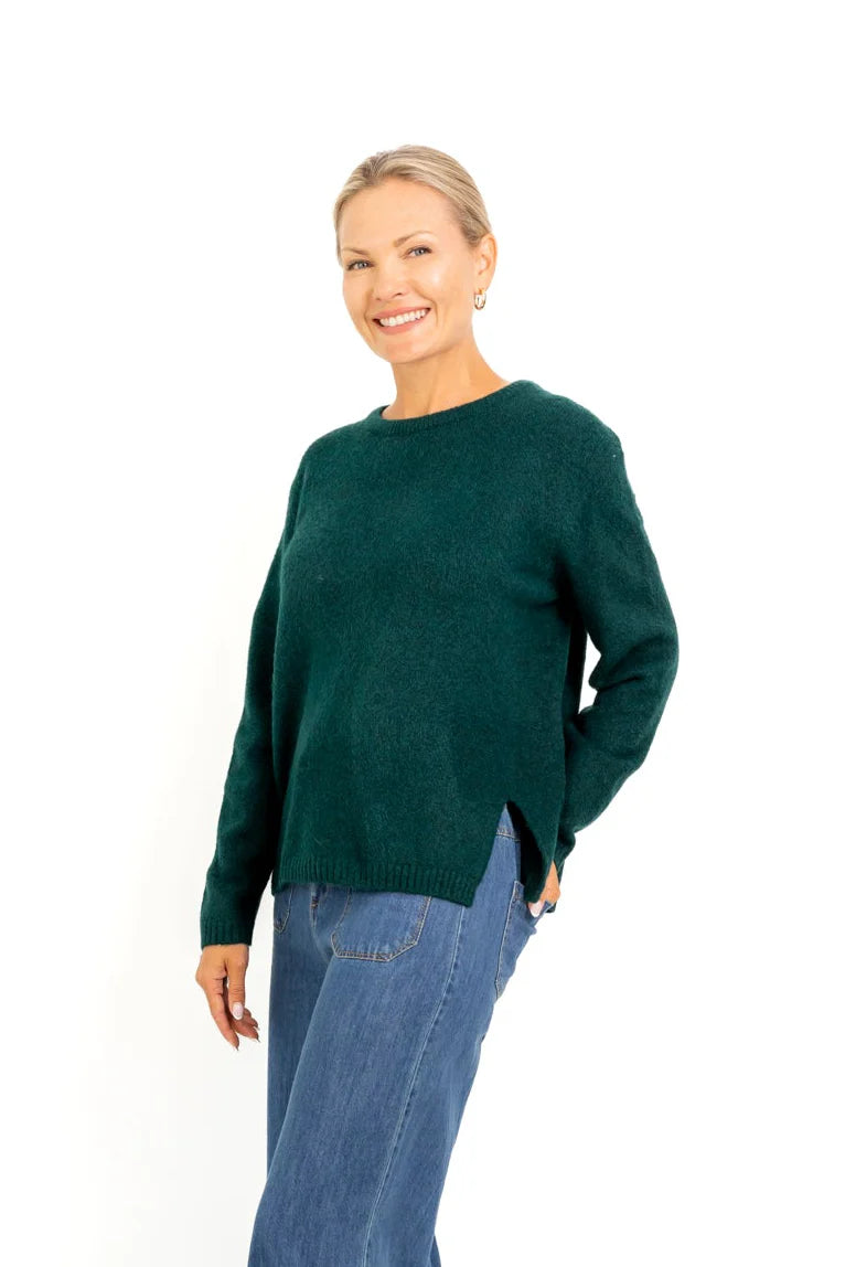 Pamplona Crewneck Side Slit in Bottle Green