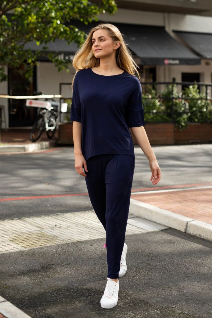 Roxanne Classic Pant in Navy