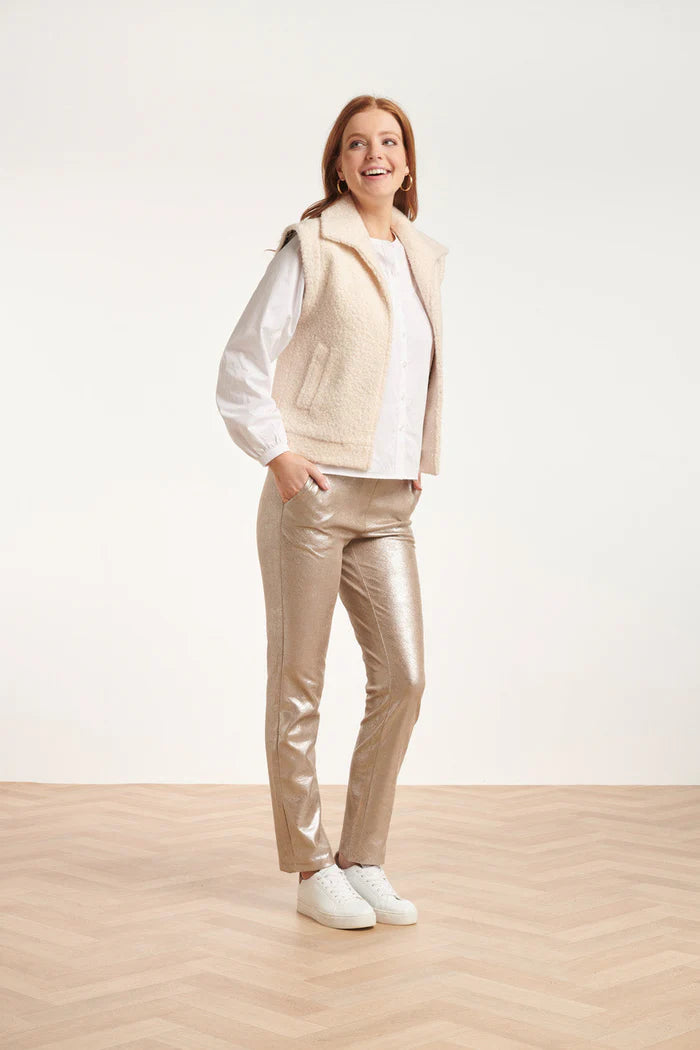 Boucle Gilet in Off White