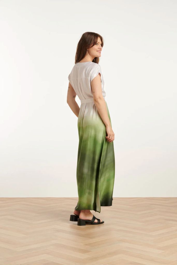 Ombre V-Neck Dress in Off White / Light Green