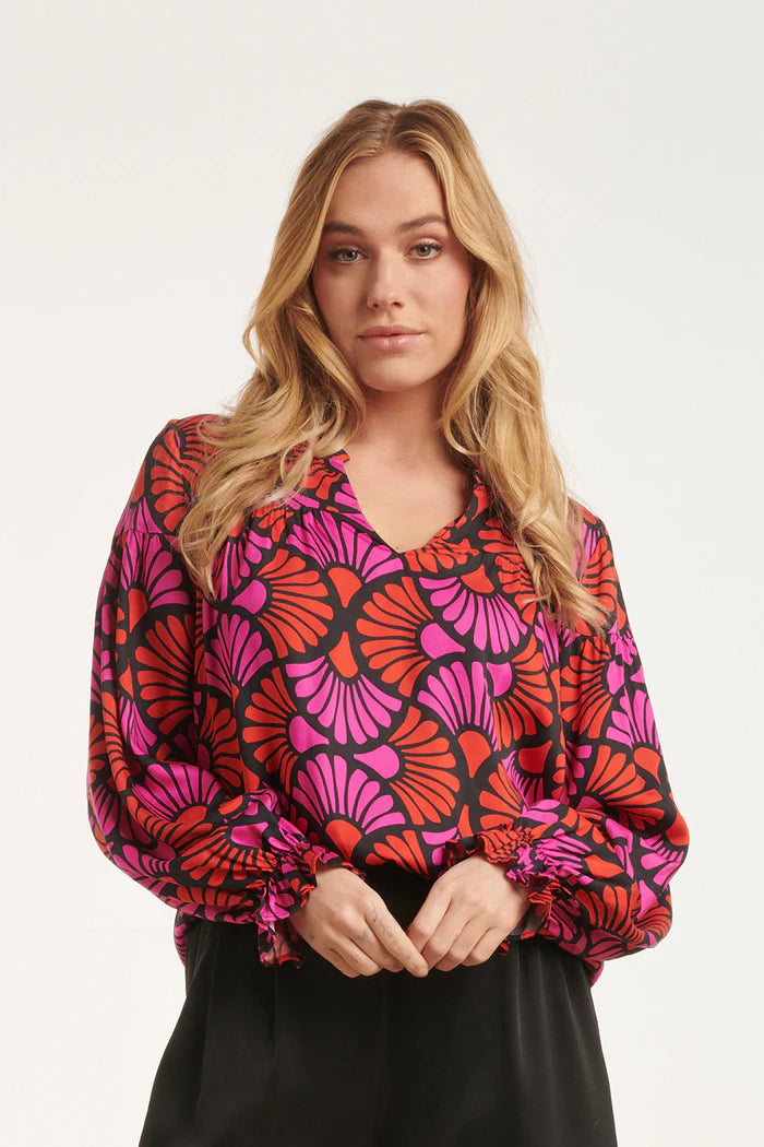 Ruffled Sleeve Printed Top in Red & Fuchsia