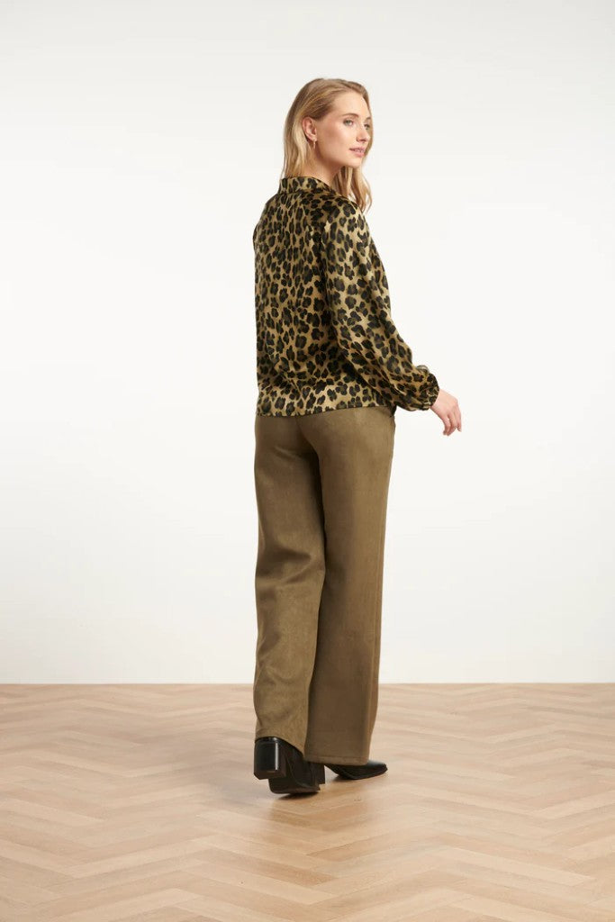 Wide Leg Velour Look Pants in Army