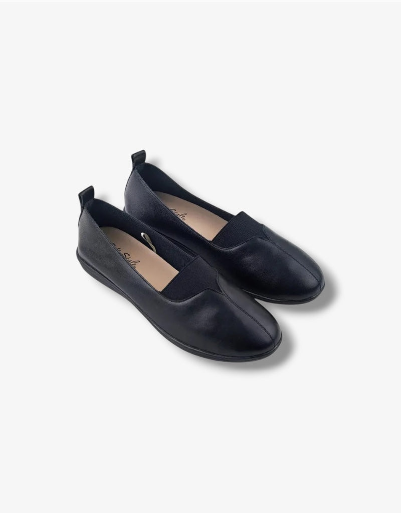 Cara Shoe in Black