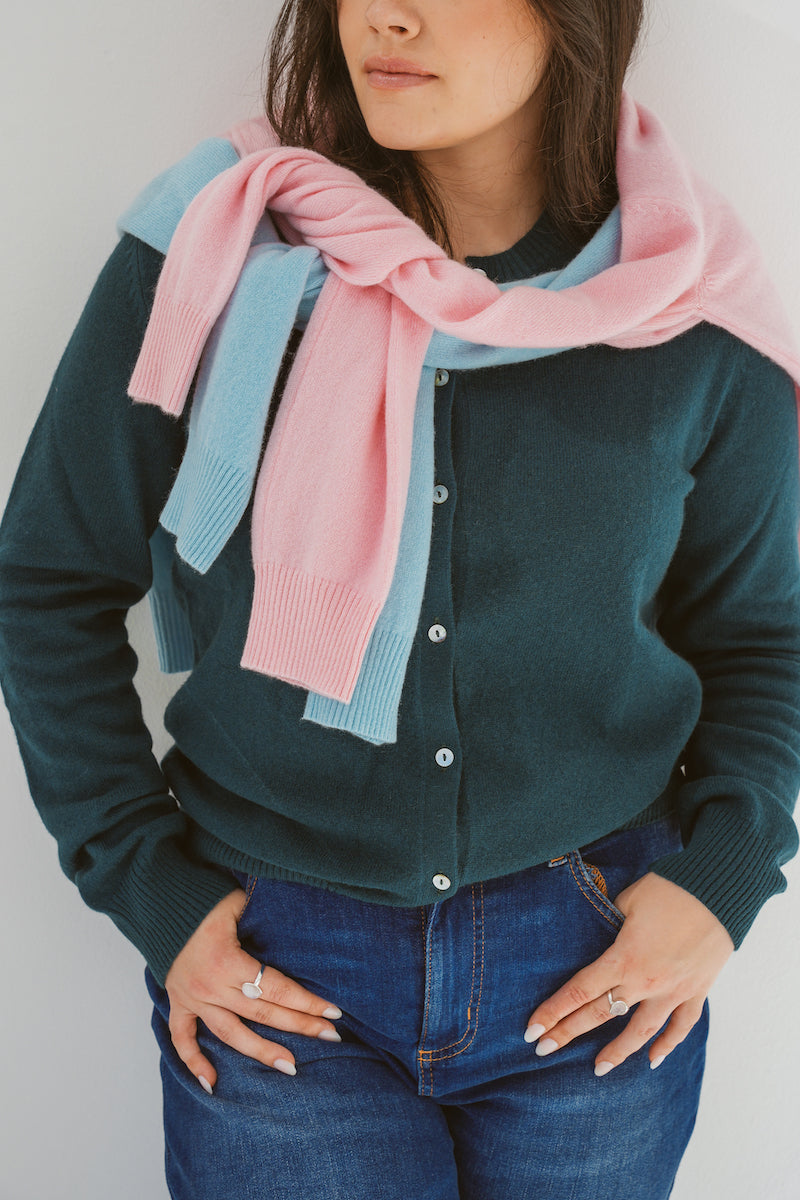 Pure Cashmere Classic Crew Cardigan in Emerald