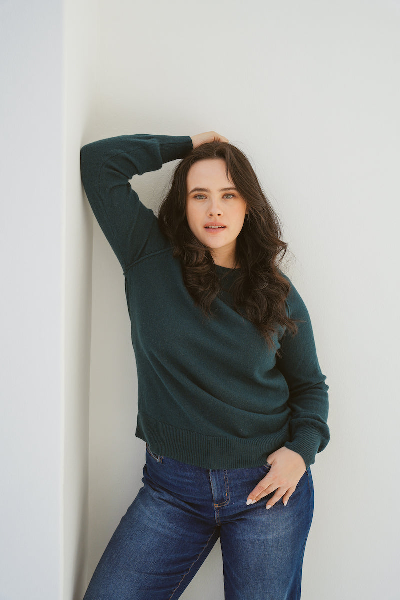 Pure Cashmere Raglan Sleeve Sweater in Emerald