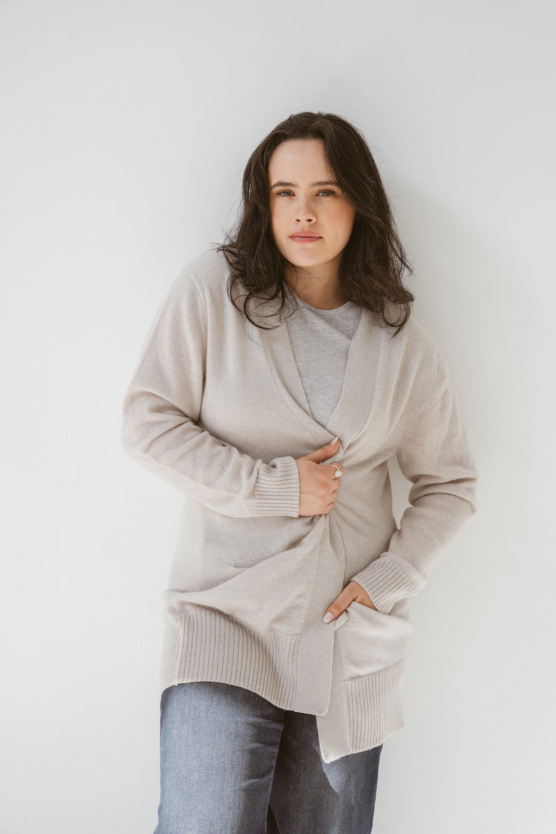 Pure Cashmere Open Front Cardigan in Albatross