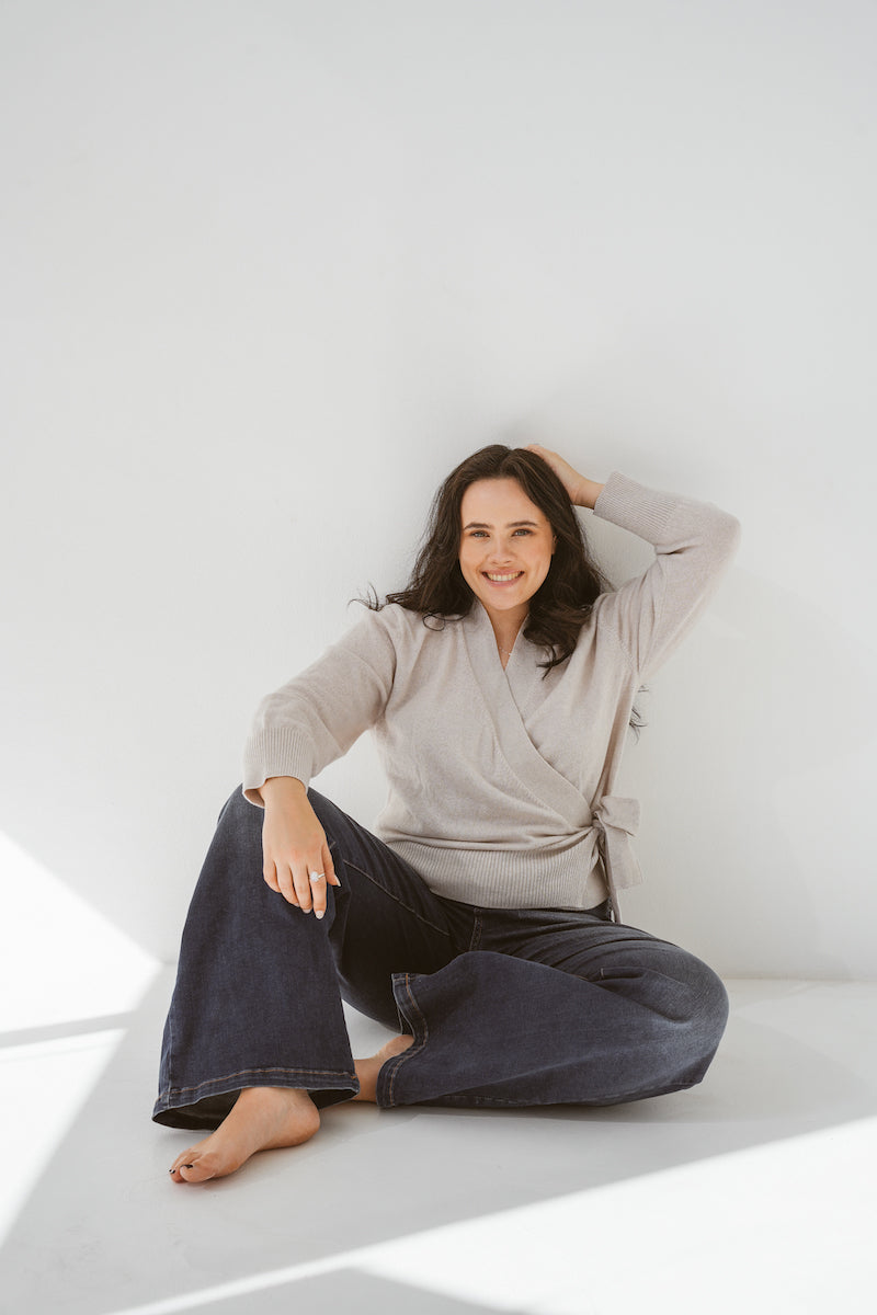 Pure Cashmere Wrap Cardigan in Albatross