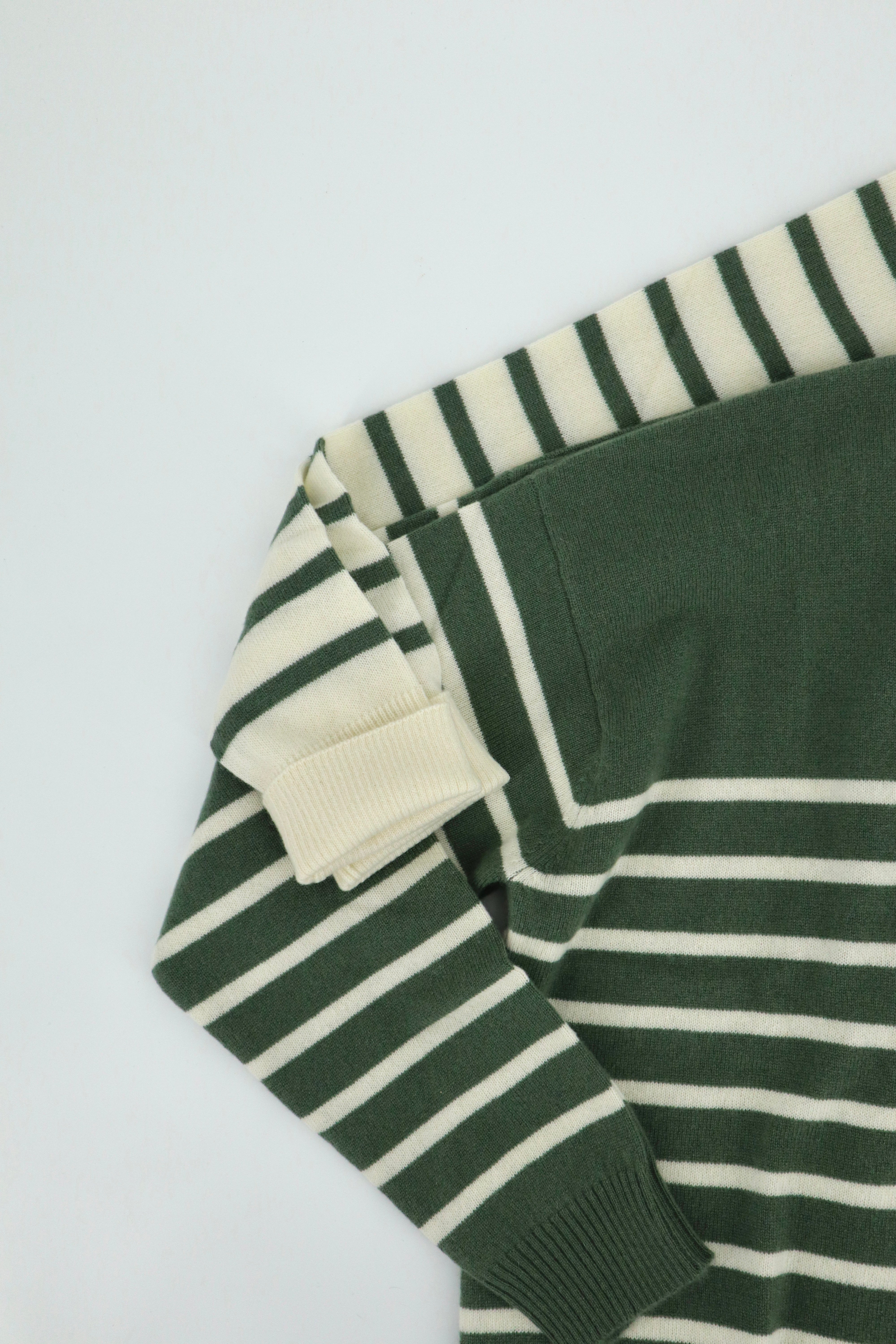 Cashmere Boxy Fit Stripe Jumper in Viridian / Eco White
