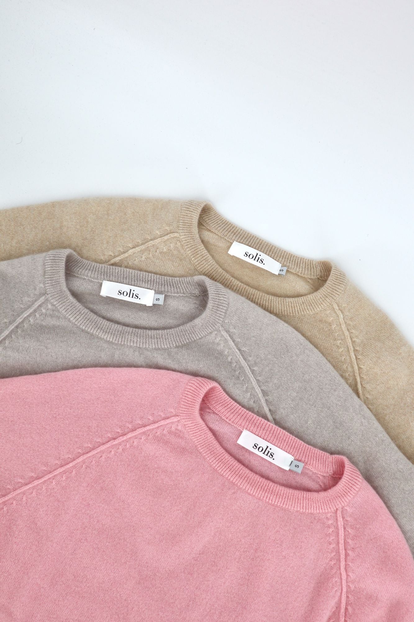 Pure Cashmere Raglan Sleeve Sweater in Albatross