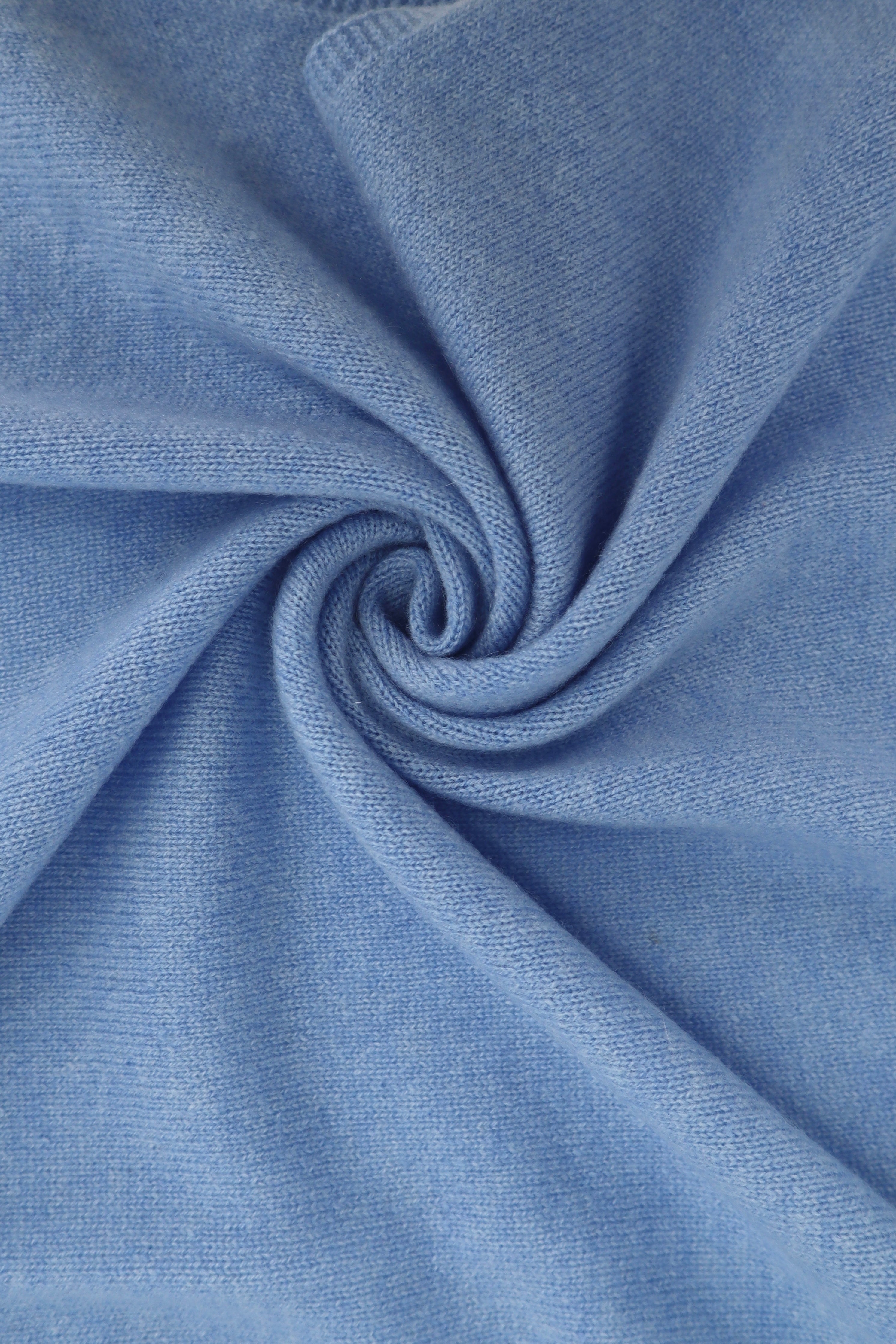 Cashmere Boxy Fit Jumper in Cerulean Blue