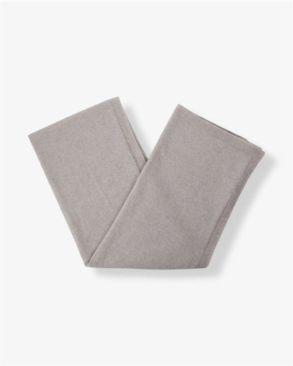 Pure Cashmere Oversized Wrap in Albatross