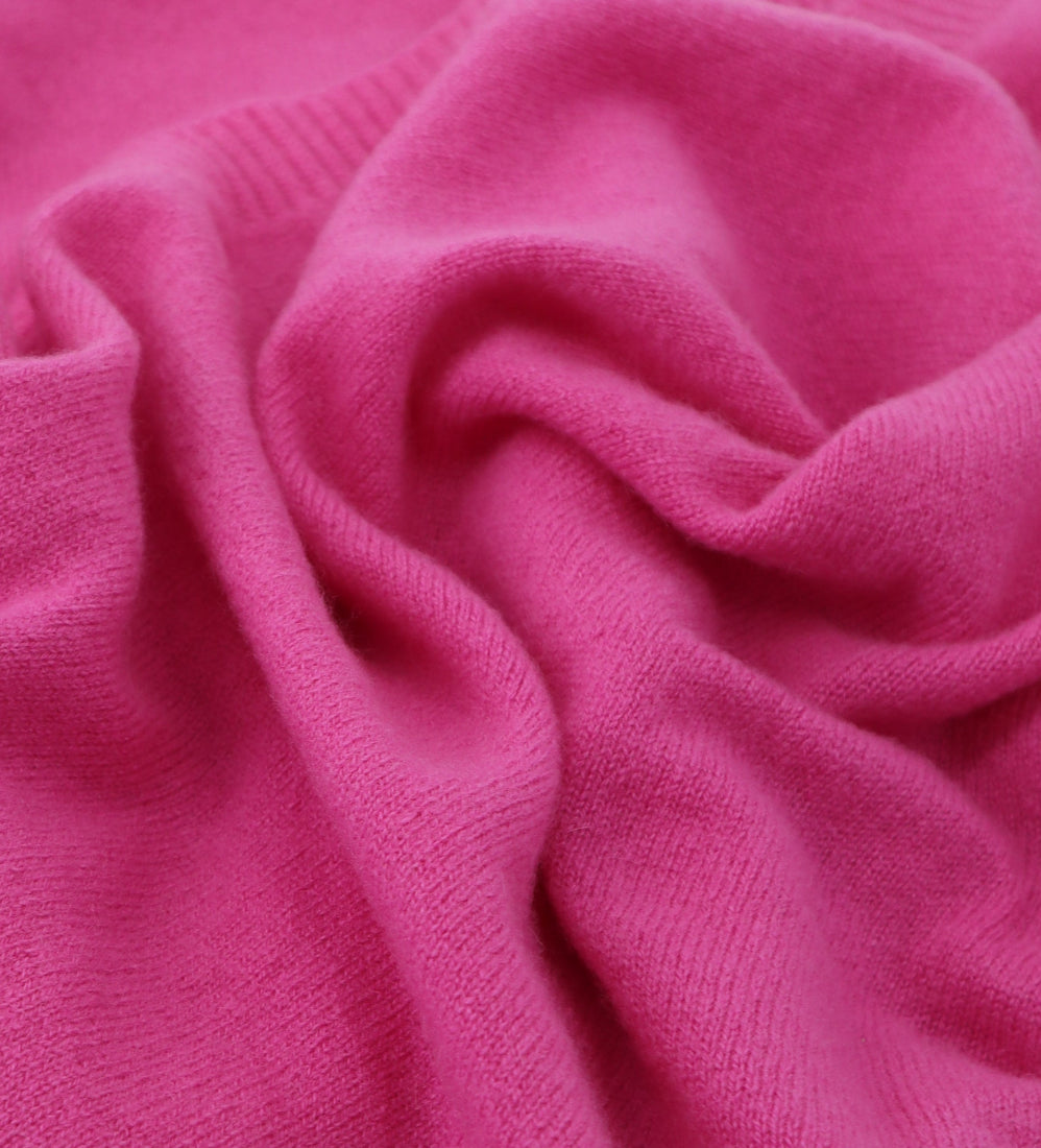 Pure Cashmere Oversized Wrap in Cabaret