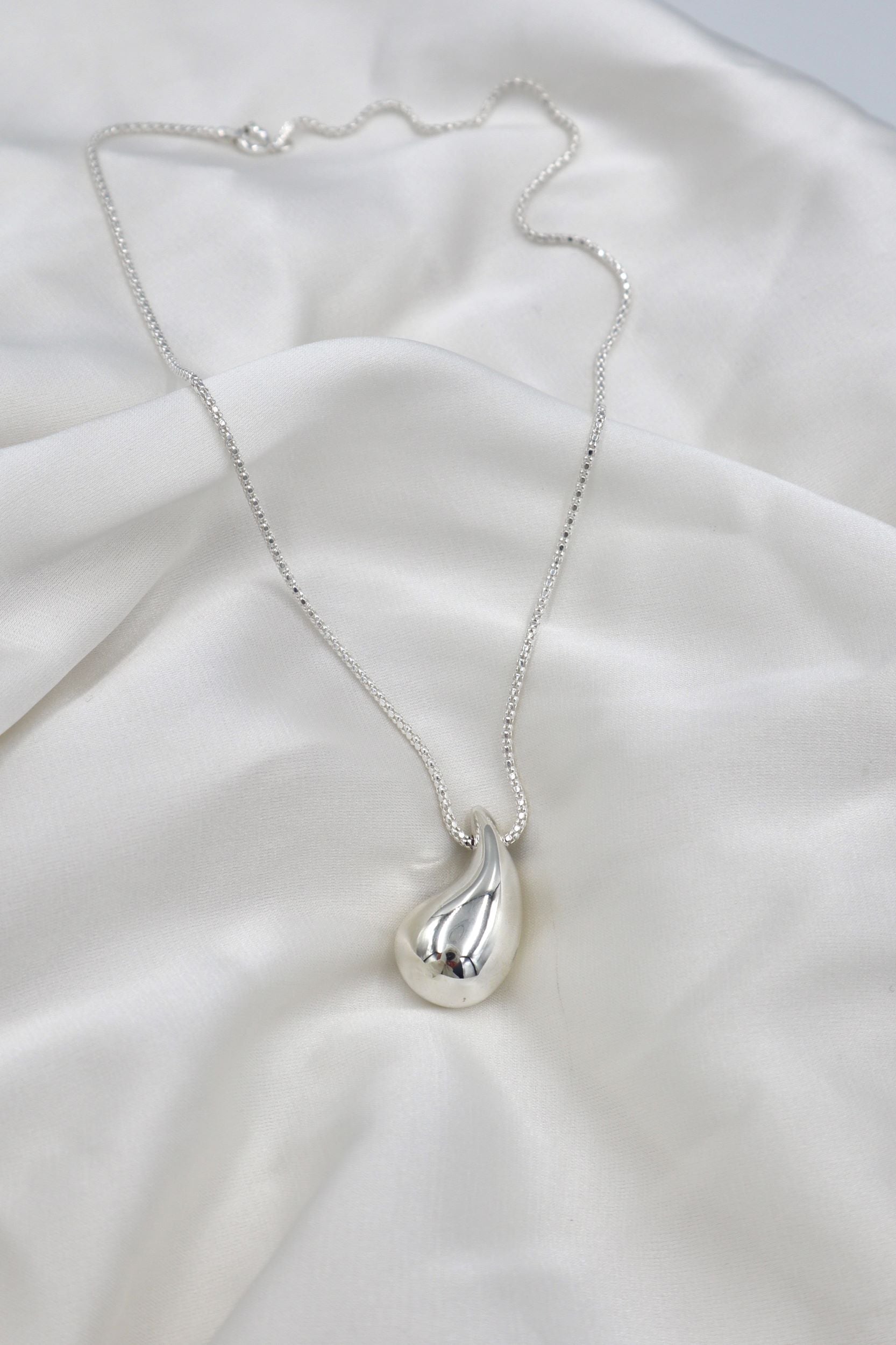 Sterling Silver Electro Water Drop on 40cm Popcorn Chain