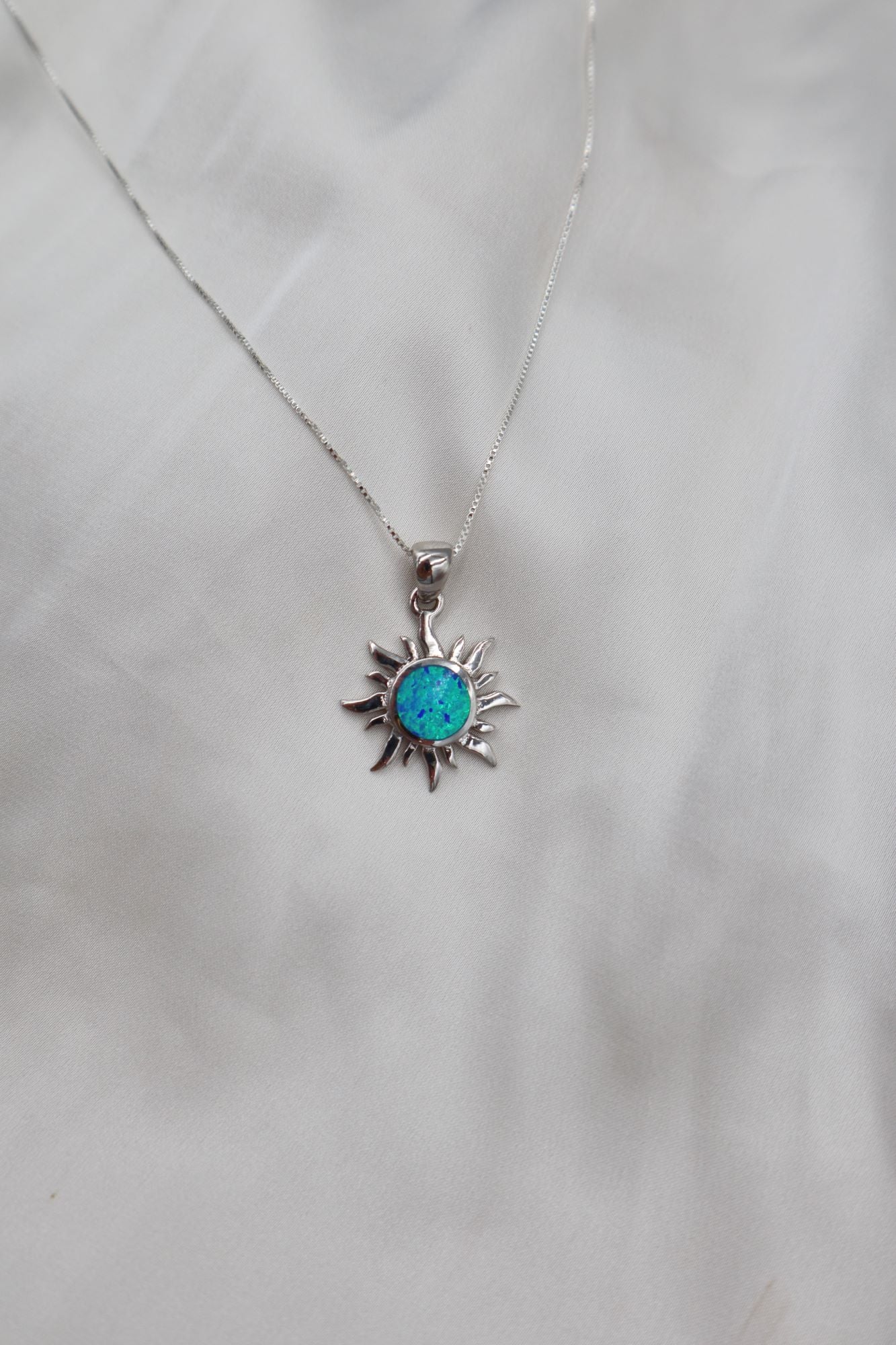 Sterling Silver Opaline Sun on 45cm Box Chain