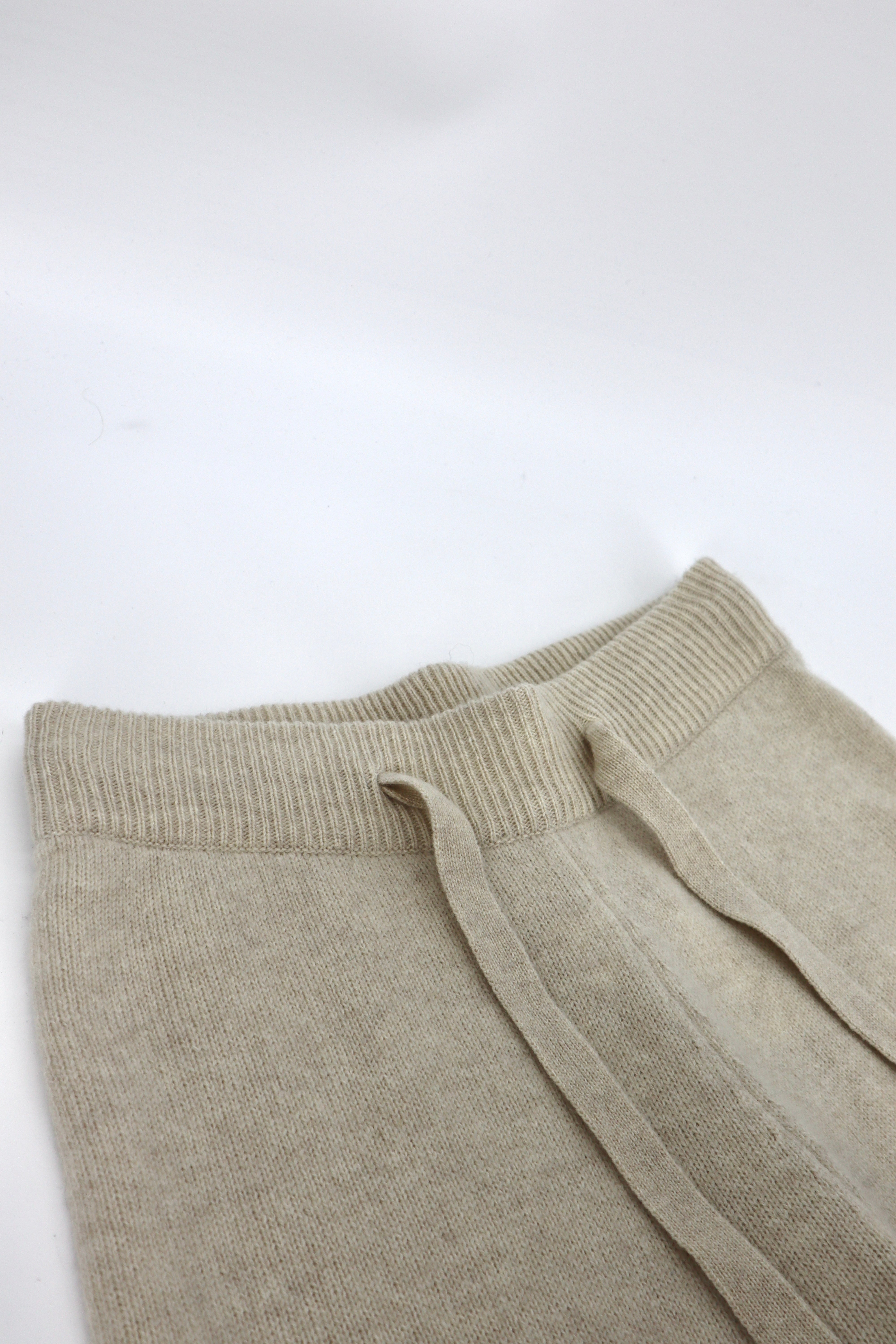 Pure Wool Lounge Pants in Sand