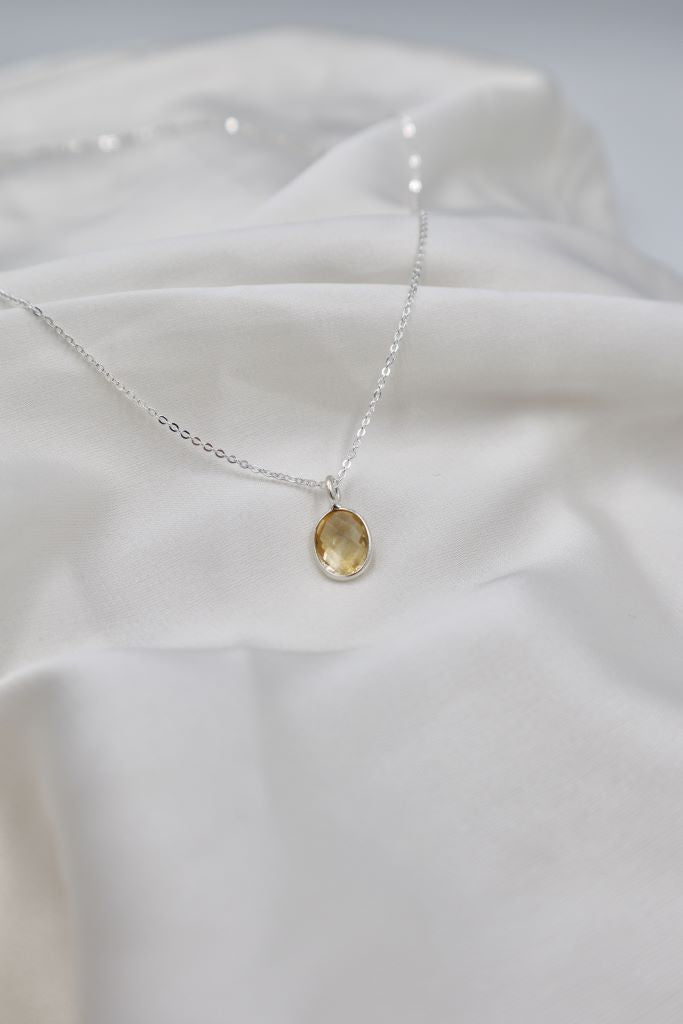 Citrine Pendent on 45cm Fine Belcher Chain