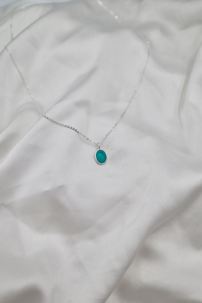 Turquoise Pendent on 45cm Fine Belcher Chain