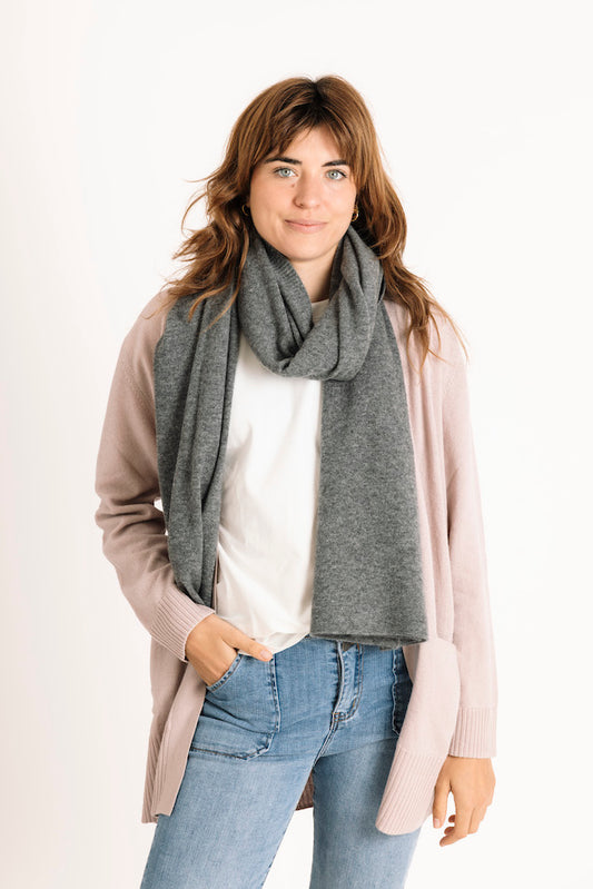 Pure Cashmere Oversized Scarf in Pyrite Grey