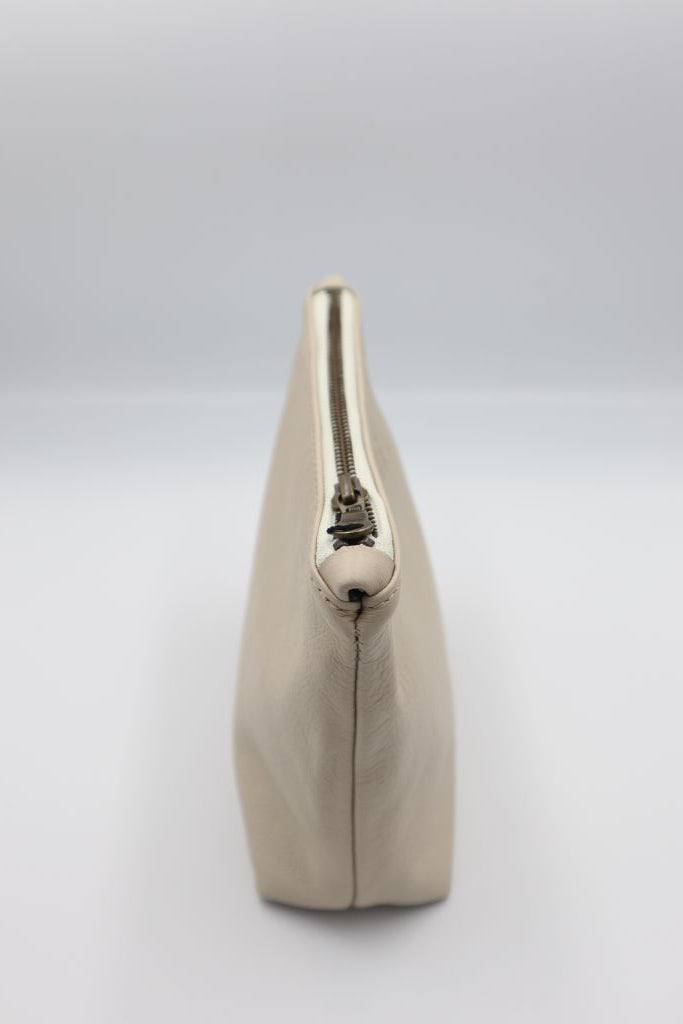 Loice Genuine Leather Makeup Bag in Cream