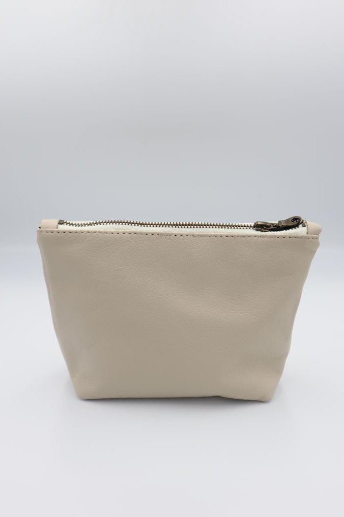 Loice Genuine Leather Makeup Bag in Cream